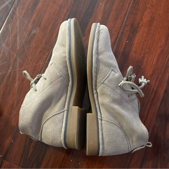 Tommy Bahama | Shoes | Tommy Bahama Evert Black Suede  Tommy Bahama Evert Tan Suede Desert Booties Size US 9 ( S - 14)